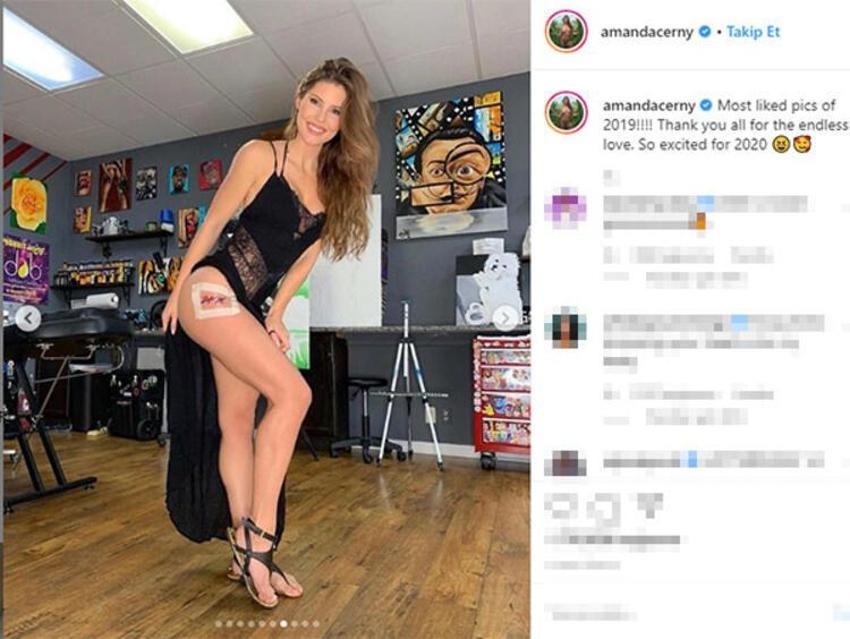 Amanda Cerny'den 2020'ye özel paylaşım