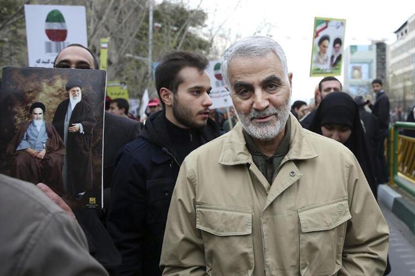 Son dakika: Kasım Süleymani öldürüldü! Art arda korkutan 'savaş' açıklamaları...