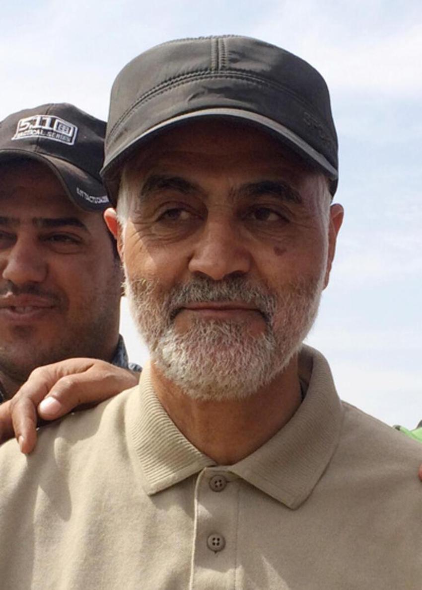 Son dakika: Kasım Süleymani öldürüldü! Art arda korkutan 'savaş' açıklamaları...