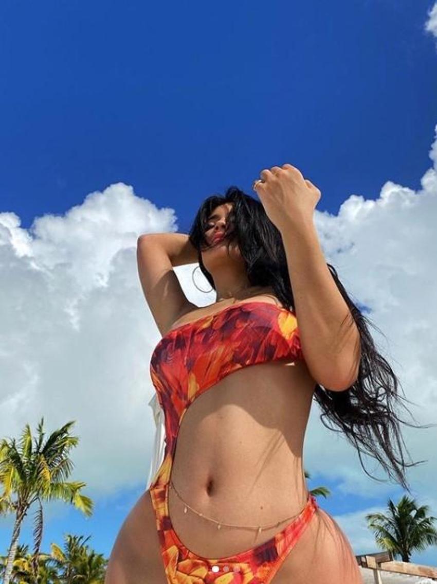 Kylie fena dağıttı! Alkolü fazla kaçırınca...