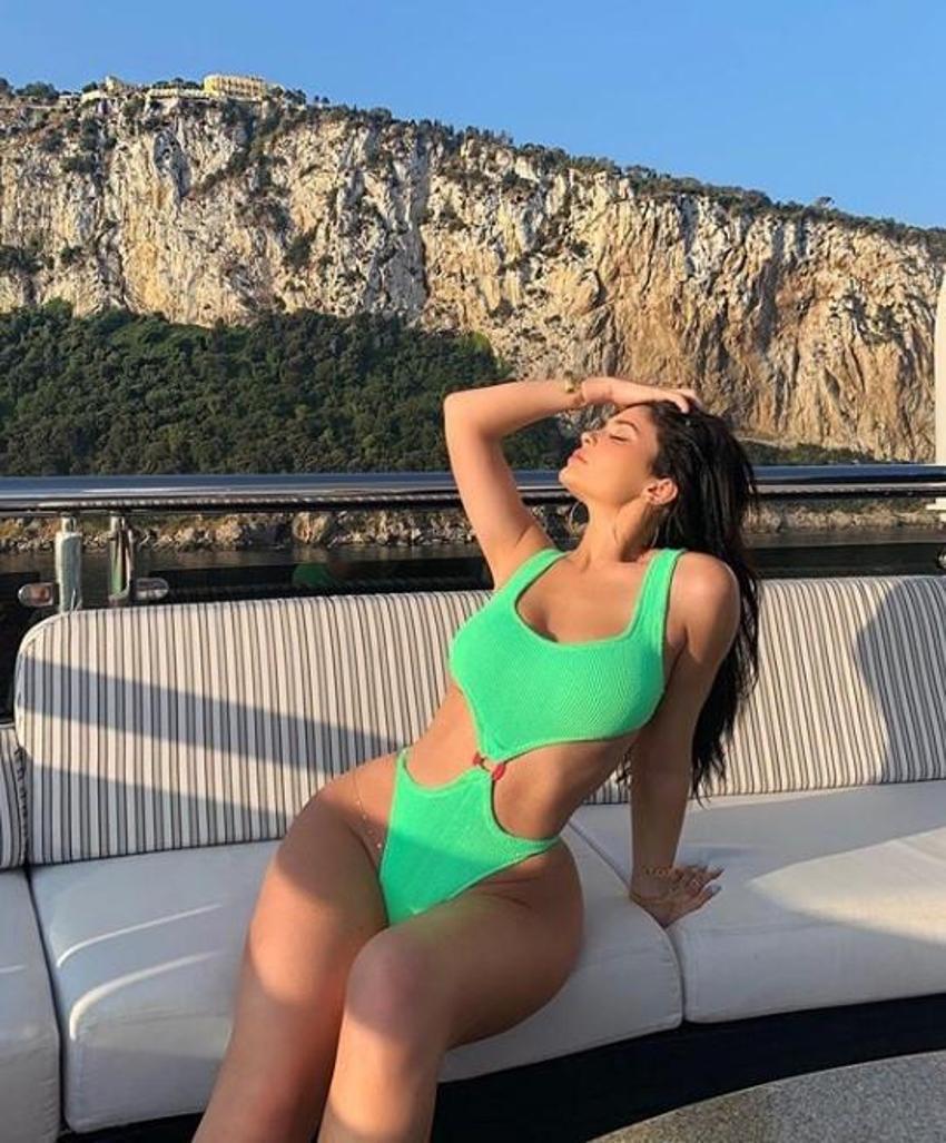 Kylie fena dağıttı! Alkolü fazla kaçırınca...