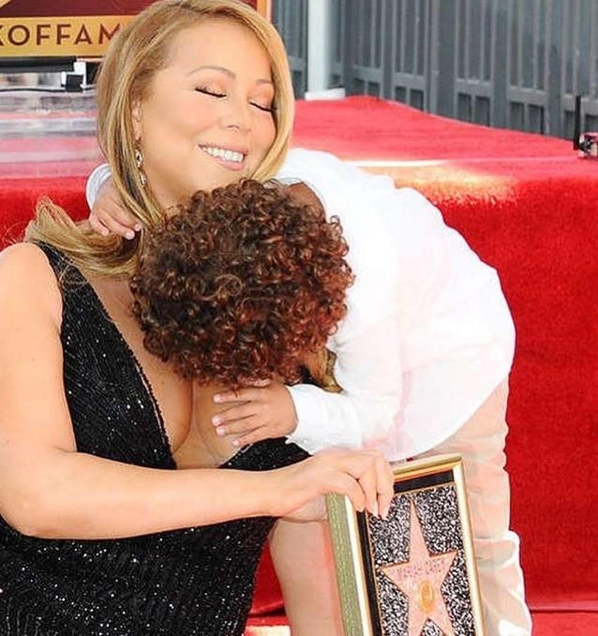 Mariah Carey'e büyük şok! Çıplak fotoğraflar sızdı...