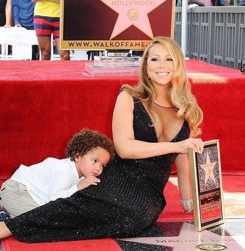 Mariah Carey'e büyük şok! Çıplak fotoğraflar sızdı...