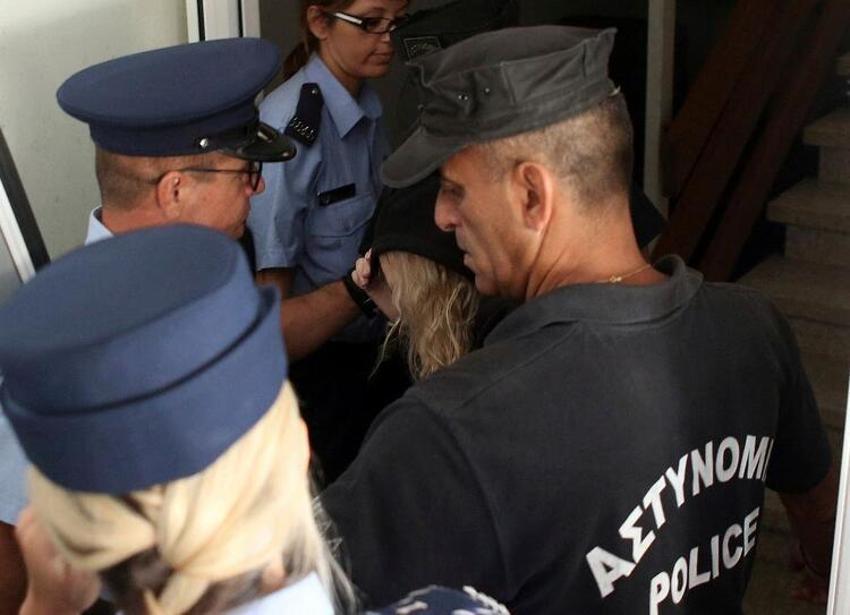 Toplu tecavüz davasında sular durulmuyor!