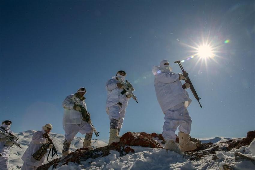 Karla kaplı dağlarda PKK'ya dondurucu darbe!