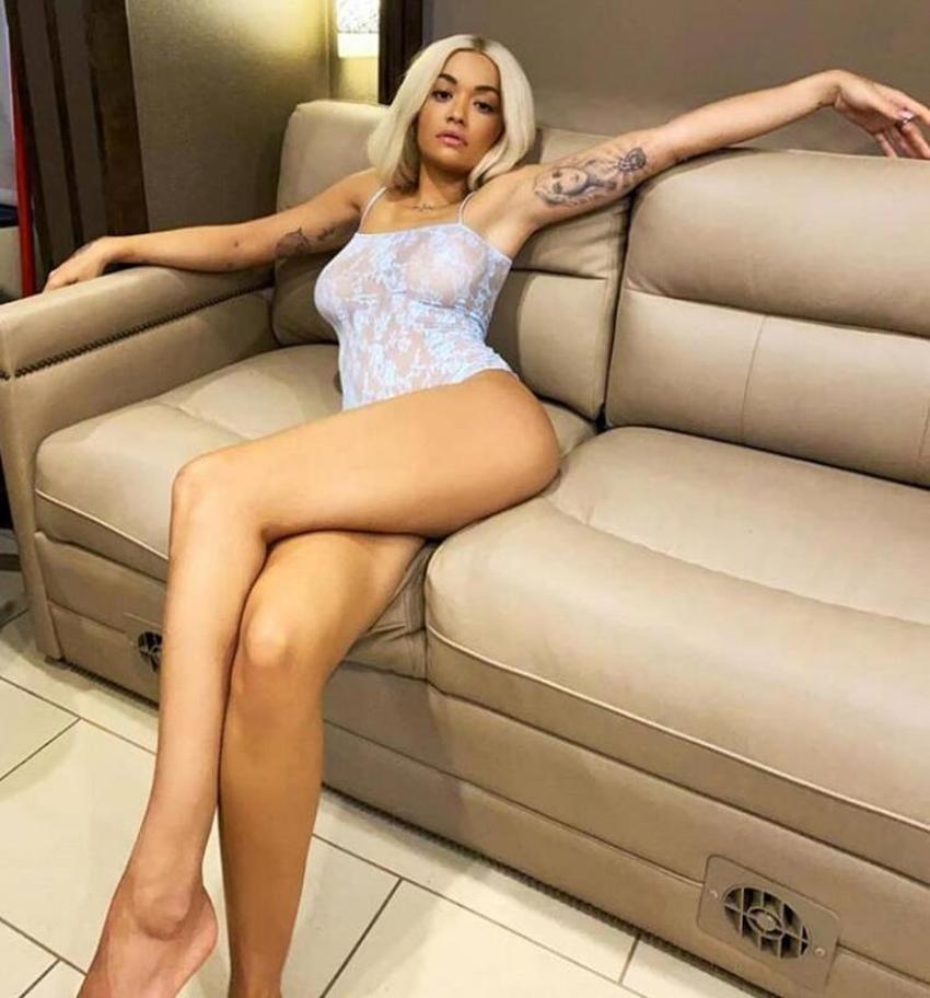 Ne yaptın Rita Ora!