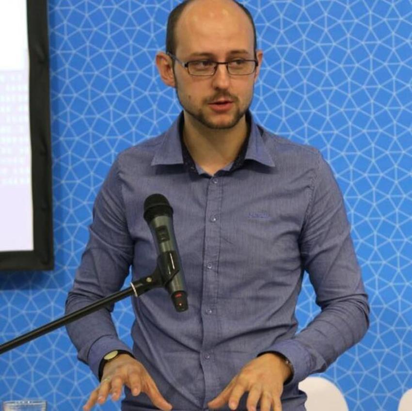 Aşk üçgeni! Para karşılığında tam 6 kez...