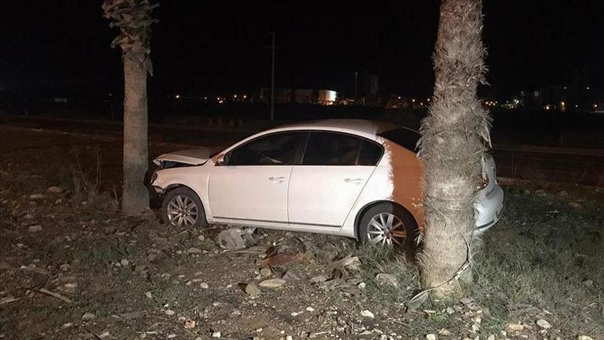 AK Parti Antalya Milletvekili Aydın ve eşi trafik kazası geçirdi