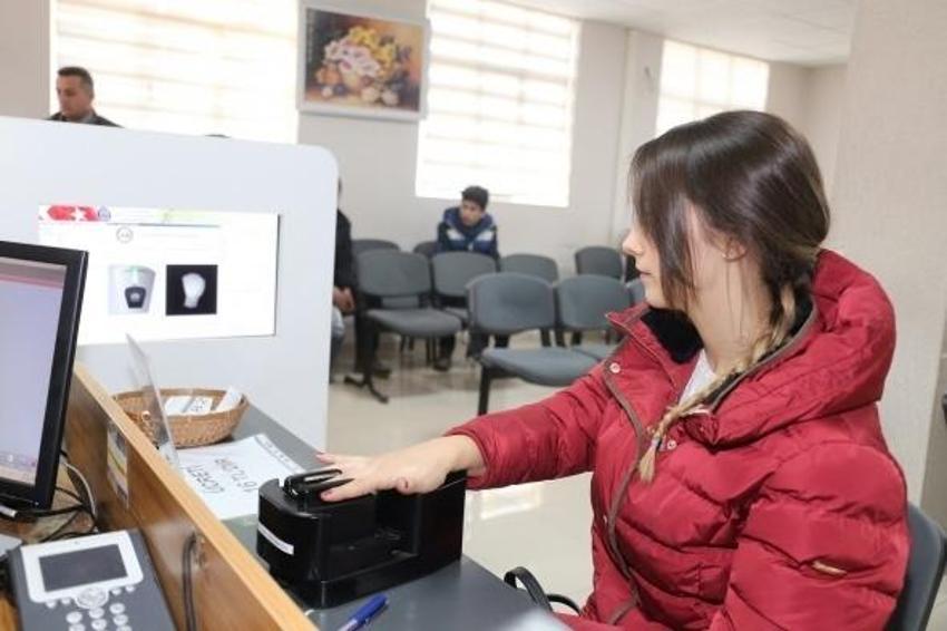 Çipli kimlik kartı almanız için yapmanız gerekenler!