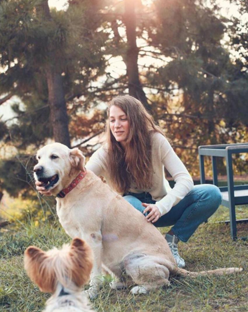 Kerem Bürsin ve Serenay Sarıkaya görüşüyor!