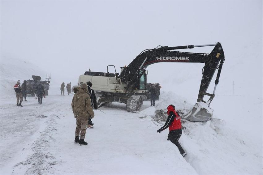 Çığ bölgesinde ikinci facia! İşte ilk görüntüler...