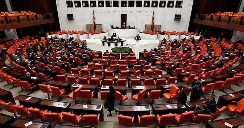 Emekliye yeni hak! Meclis'e geliyor...
