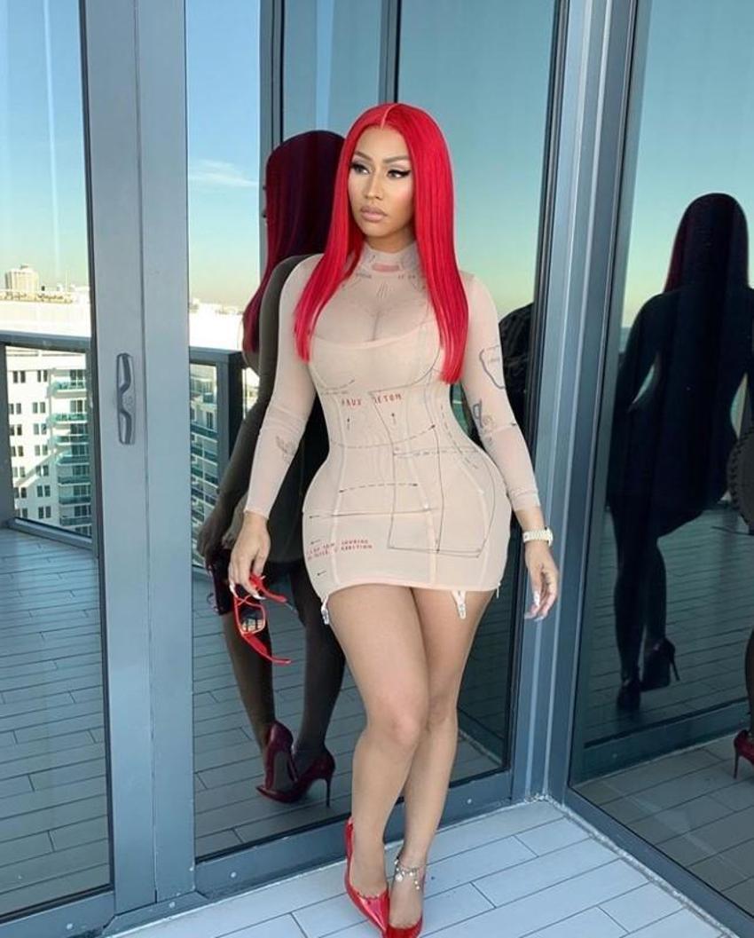 Nicki Minaj'ın kalça dansı Instagram'ı salladı!