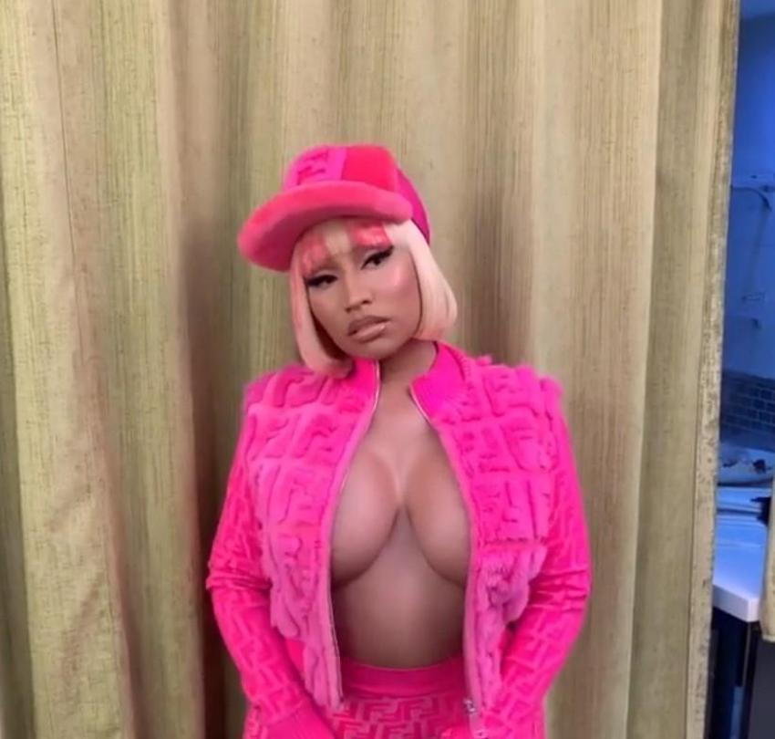 Nicki Minaj'ın kalça dansı Instagram'ı salladı!