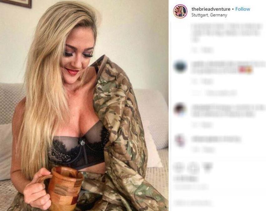 Kadın asker pozlarıyla ABD ordusunu karıştırdı