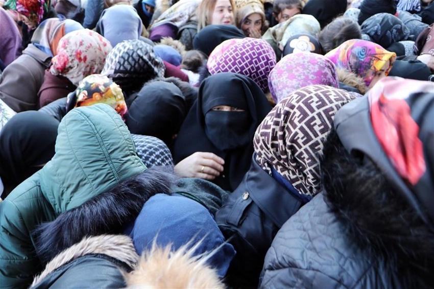 Açılışta indirim izdihamı!