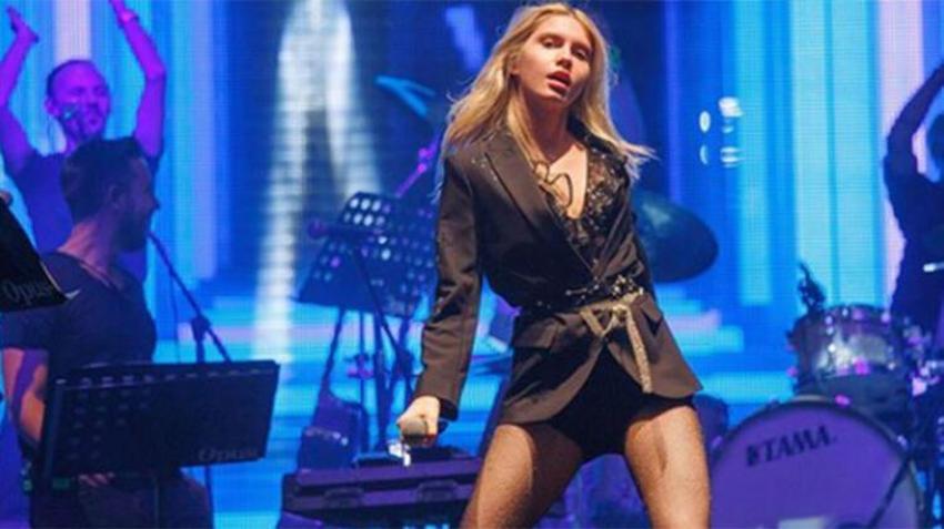 Aleyna Tilki direk dansı yaptı!