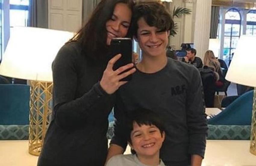 Ebru Şallı'nın oğlu Pars hayatını kaybetti
