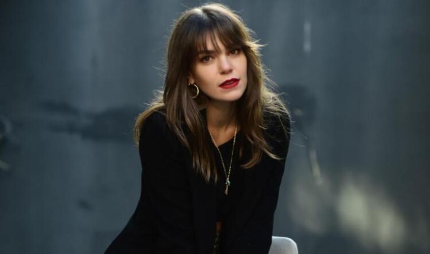 Oyuncu Aslı Enver ve Kerem Tunçeri aşk yaşıyor