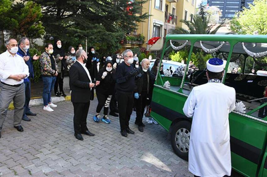 Nur Yerlitaş son yolculuğuna uğurlandı
