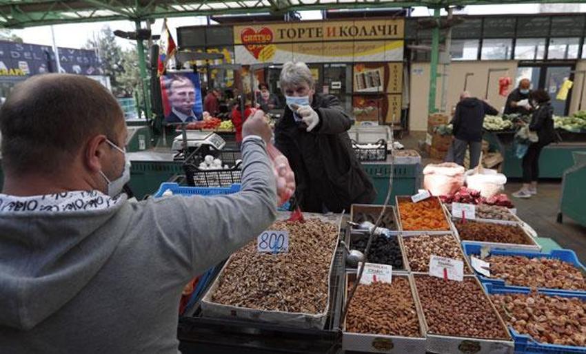 Rusya corona virüs kabusu yaşıyor! Sağlık Bakanı halkı suçladı...