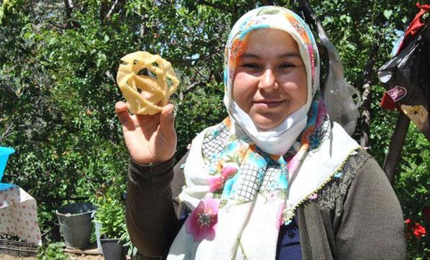En özel bayram geleneği! Köyün dışına çıkmasına kesinlikle izin yok