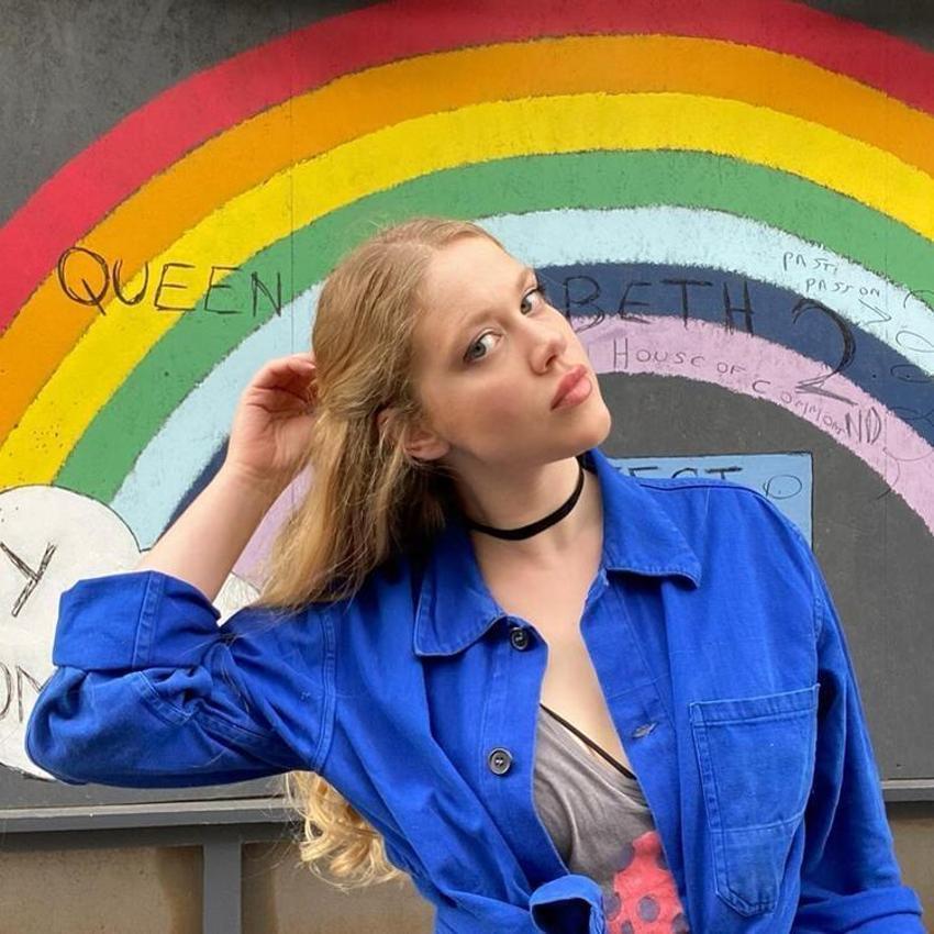 Serel Yereli Instagram'ı sallıyor
