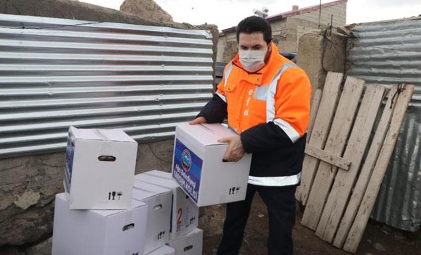 Fenomen başkanın 1 milyon takipçisi var