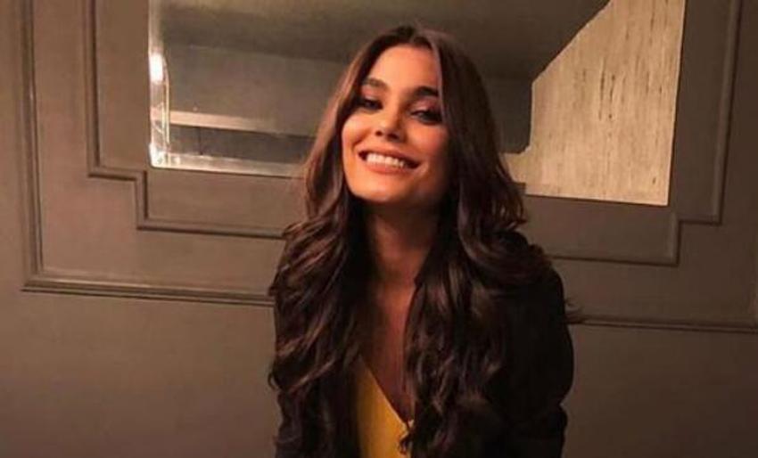 Dünyayı şoke eden görüntüler! Ünlü isim düşen uçakta...