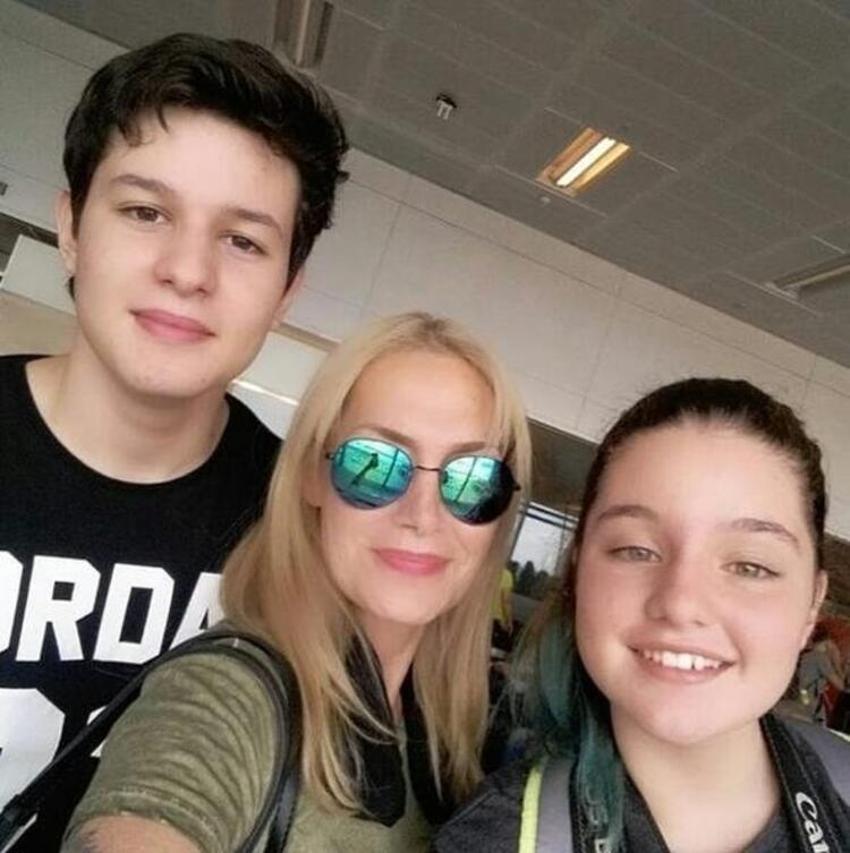 Hilal Özdemir canlı yayında gözyaşlarına boğuldu: Nafaka alamıyorum!
