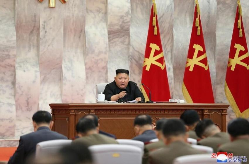 Kuzey Kore lideri Kim Jong-un haftalar sonra ortaya çıktı!