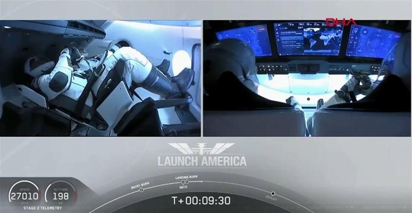 SpaceX'in ilk insanlı 'Crew Dragon' isimli uzay mekiği başarıyla fırlatıldı!