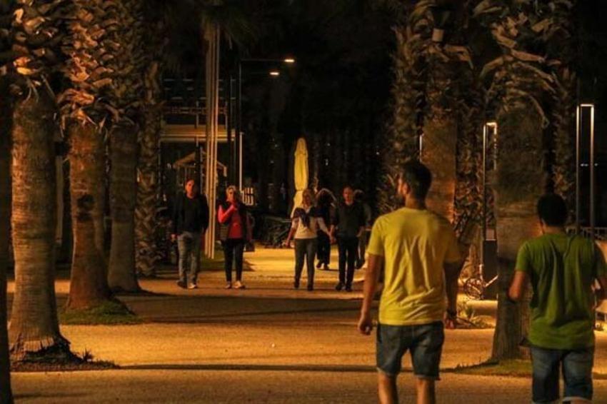 Deniz sezonu resmen açıldı! Tam o saatte atladı