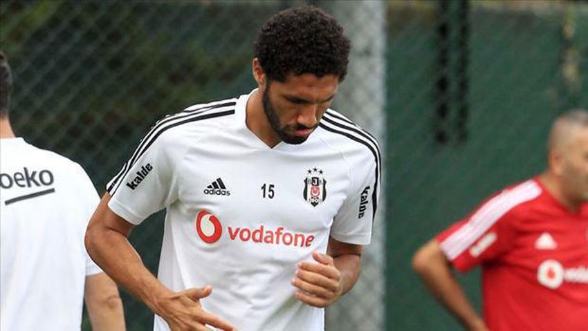 Mohamed Elneny Beşiktaş'tan ayrılıyor