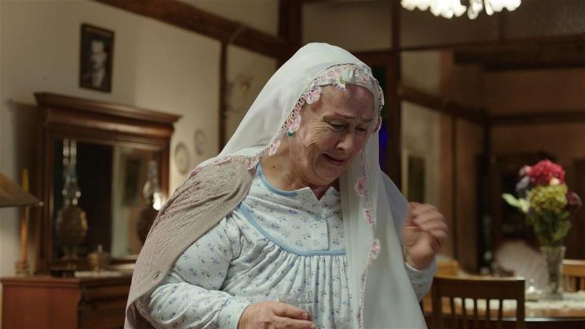 Ünlü oyuncu Ayşegül Atik hayatını kaybetti