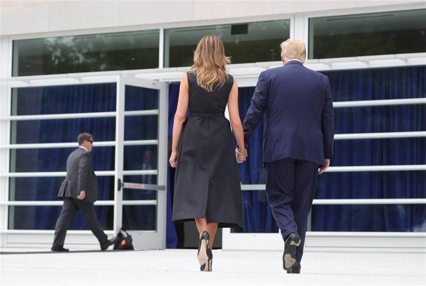 Donald Trump ve eşi Melania Trump'ın evlilik sözleşmesinde bomba detay!