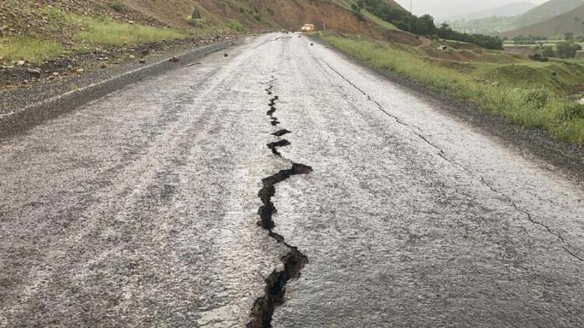 Bingöl'de korkunç deprem! Şiddeti gün aydınlanınca ortaya çıktı!