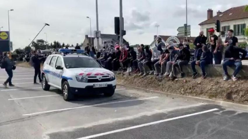 Fransa'da indirimli oyun konsolu izdihamı!