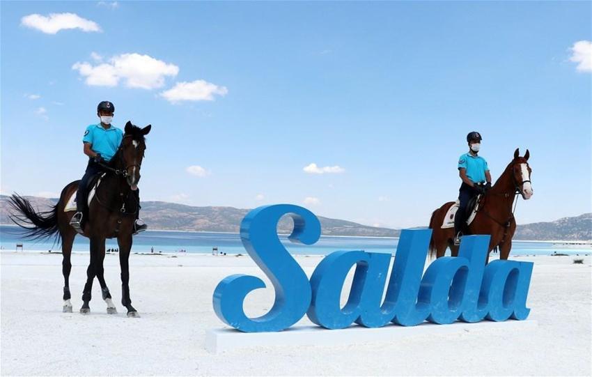 Salda Gölü onlara emanet! Yaz boyunca görev yapacaklar