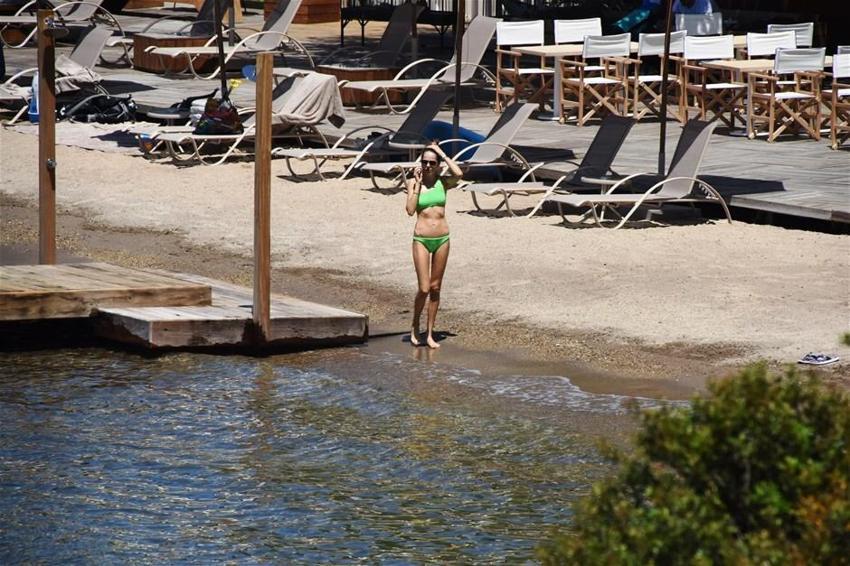 Rus milyarder Bodrum'da beach kapattı!