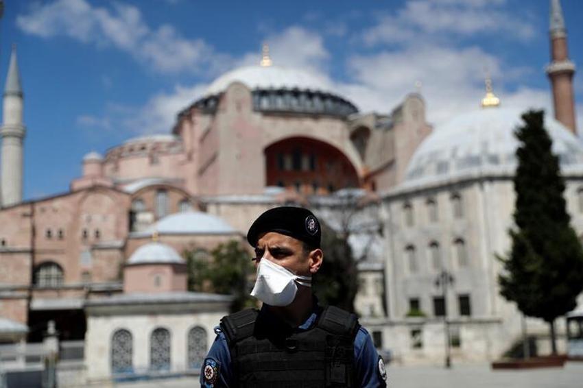Papa'dan Ayasofya kararına ilk tepki!