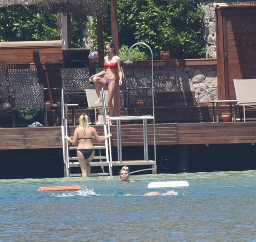 Jessica May'den jet-ski şov