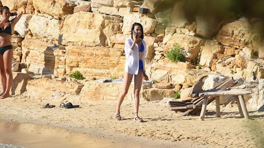 Aslıhan Karalar'ın Çeşme tatili