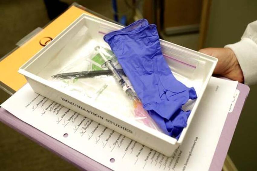 Türk Profesör açıkladı: Corona virüs aşısında tarihi gelişme!