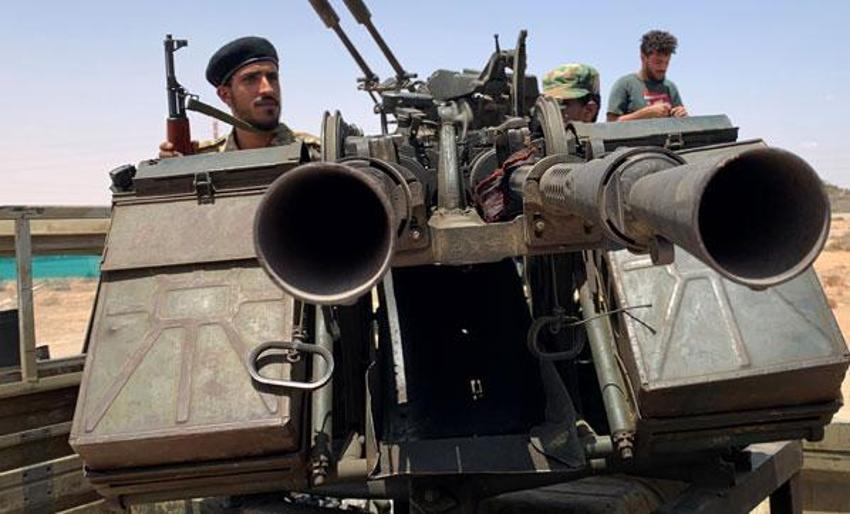 Dünya nefesini tuttu izliyor! Libya Ordusundan Sirte'nin batısına askeri sevkiyat
