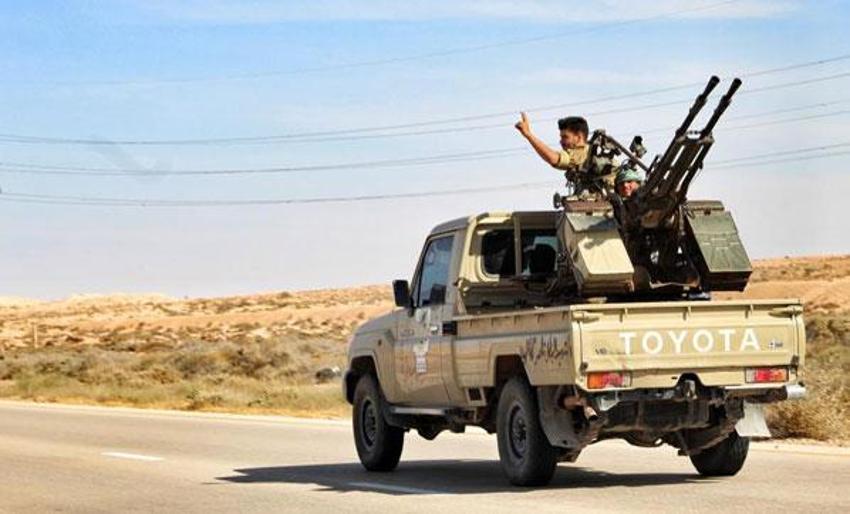 Dünya nefesini tuttu izliyor! Libya Ordusundan Sirte'nin batısına askeri sevkiyat