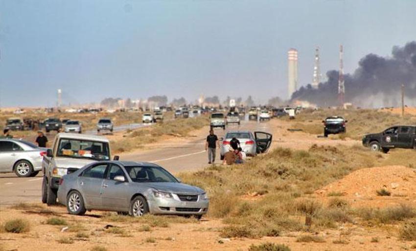 Dünya nefesini tuttu izliyor! Libya Ordusundan Sirte'nin batısına askeri sevkiyat