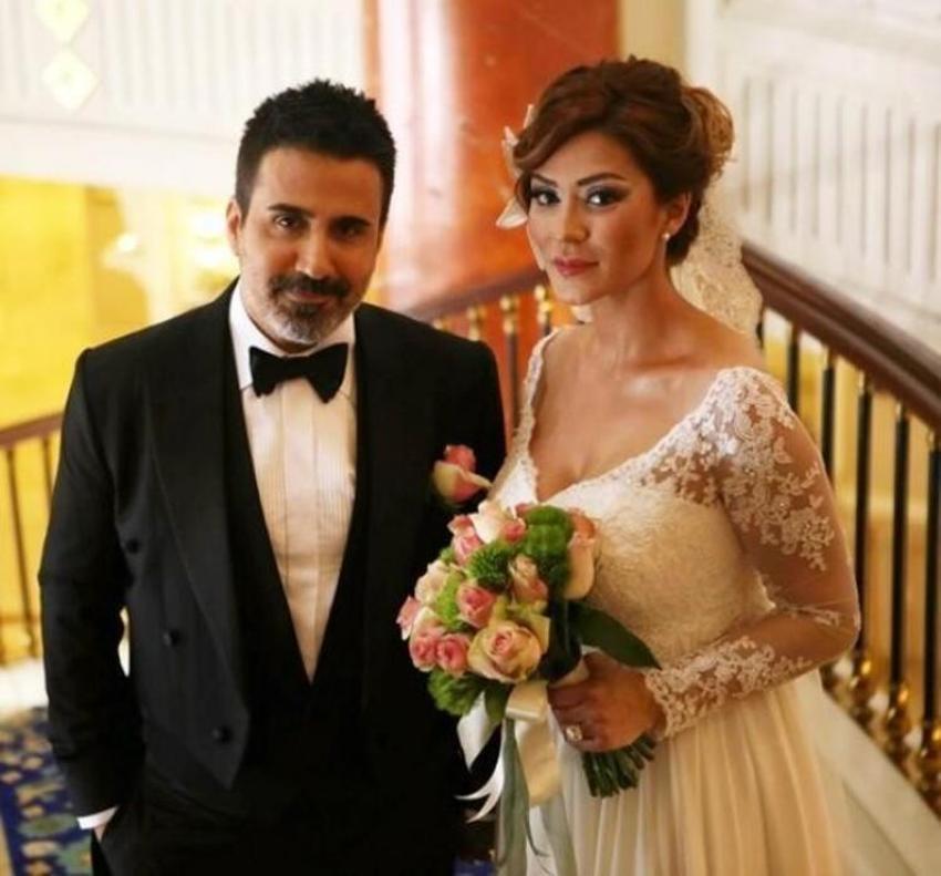 Ünlü sanatçı Emrah boşanıyor!