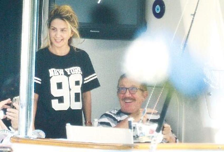 Ünlü işadamı Kemal Gülman, 58 yaş küçük boşanma avukatı ile aşk yaşıyor