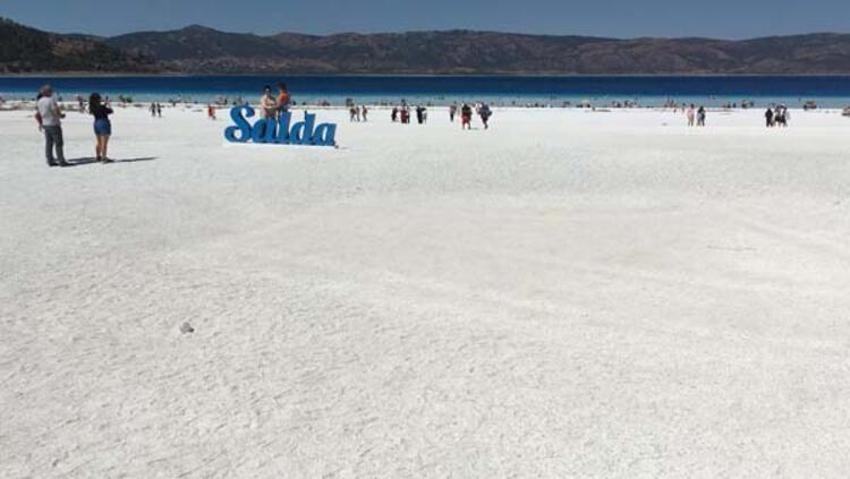 NASA Salda Gölü'nü işaret etti! Akın akın geliyorlar...